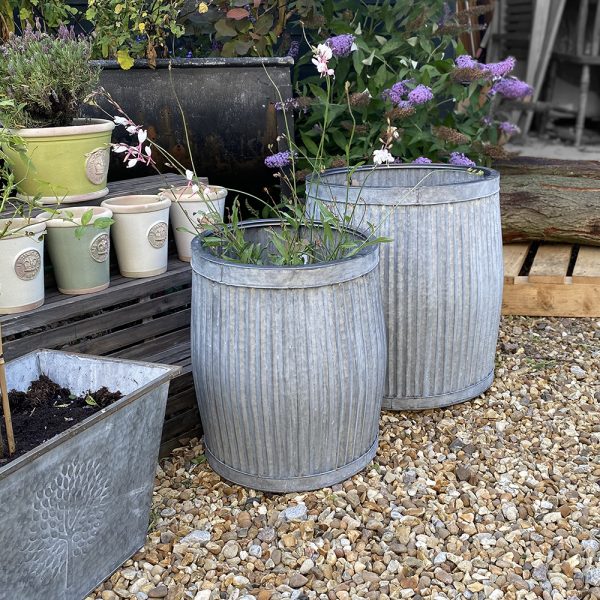 Ribbed Planters Dolly Tubs